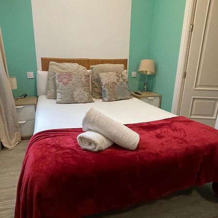 Apartment In The Center Of Madrid Eksteriør billede